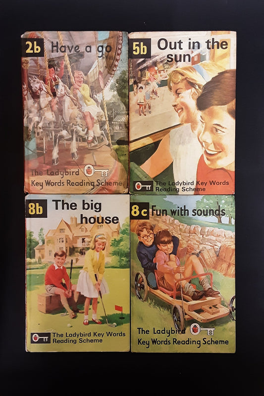 The Ladybird Key Words Reading Scheme - 2b, 5b, 8b and 8c by W. Murray, Wills and Hepworth