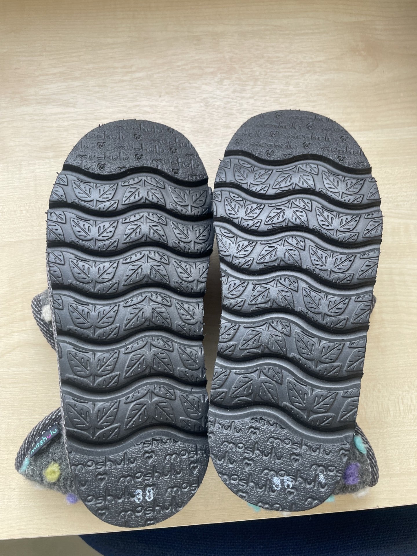 Moshulu Spotted Fleeced Ladies Slippers - Size 5