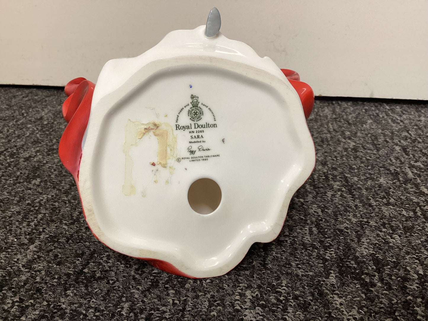 Royal Doulton, Sara, HN 2265, With Tag, Porcelain Collectable