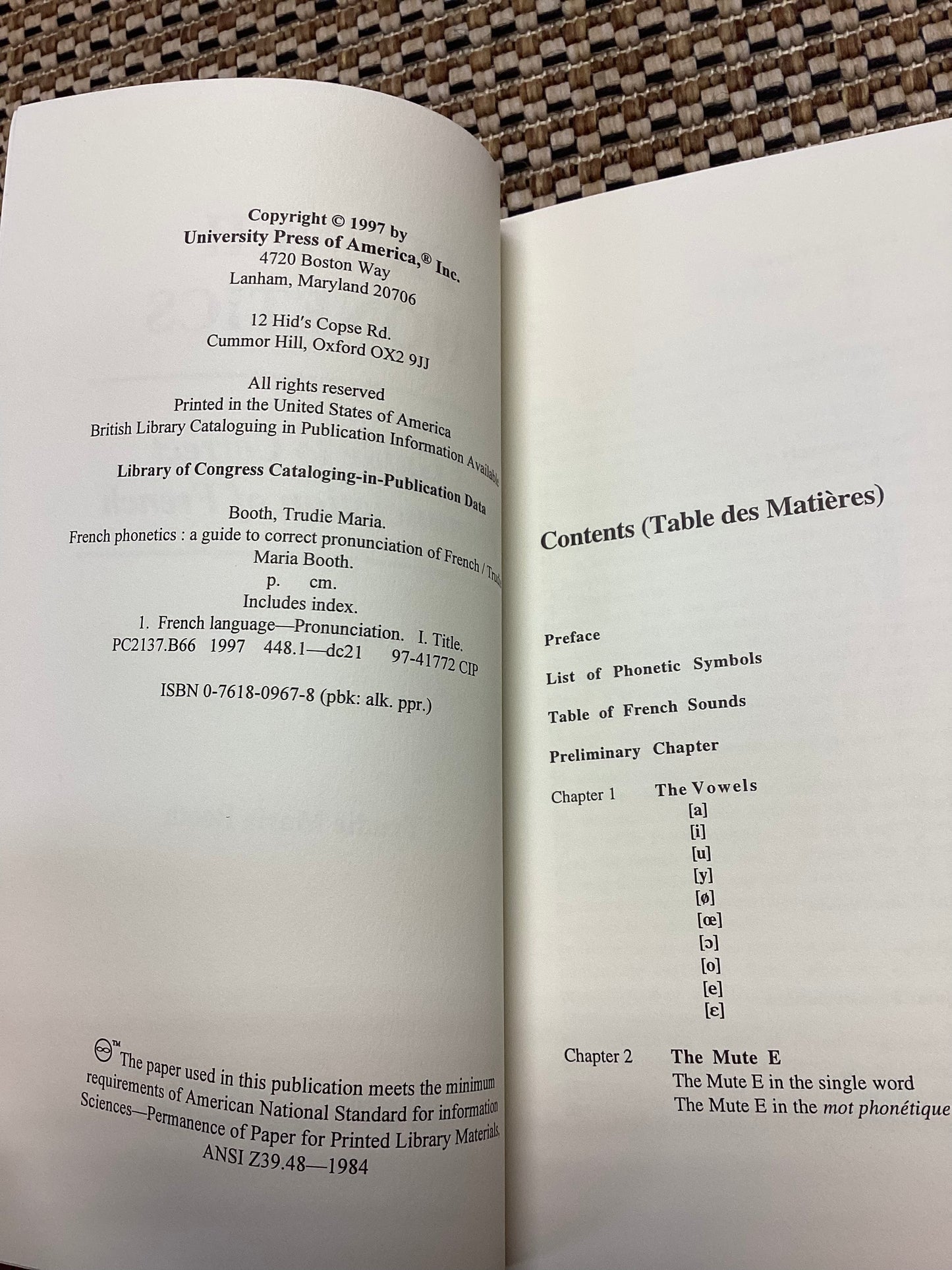 French Phonetics: A Guide to Correct Pronunciation of French by Trudie Maria Booth (1997)