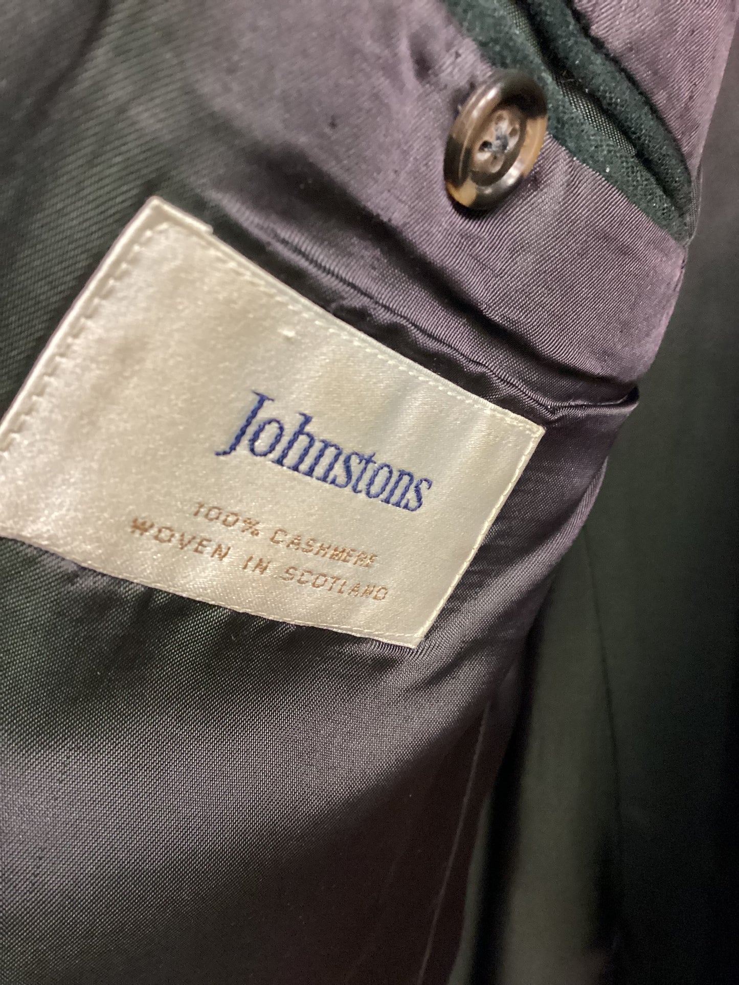 100 % Cashmere Johnstons Gents Dark Green Jacket