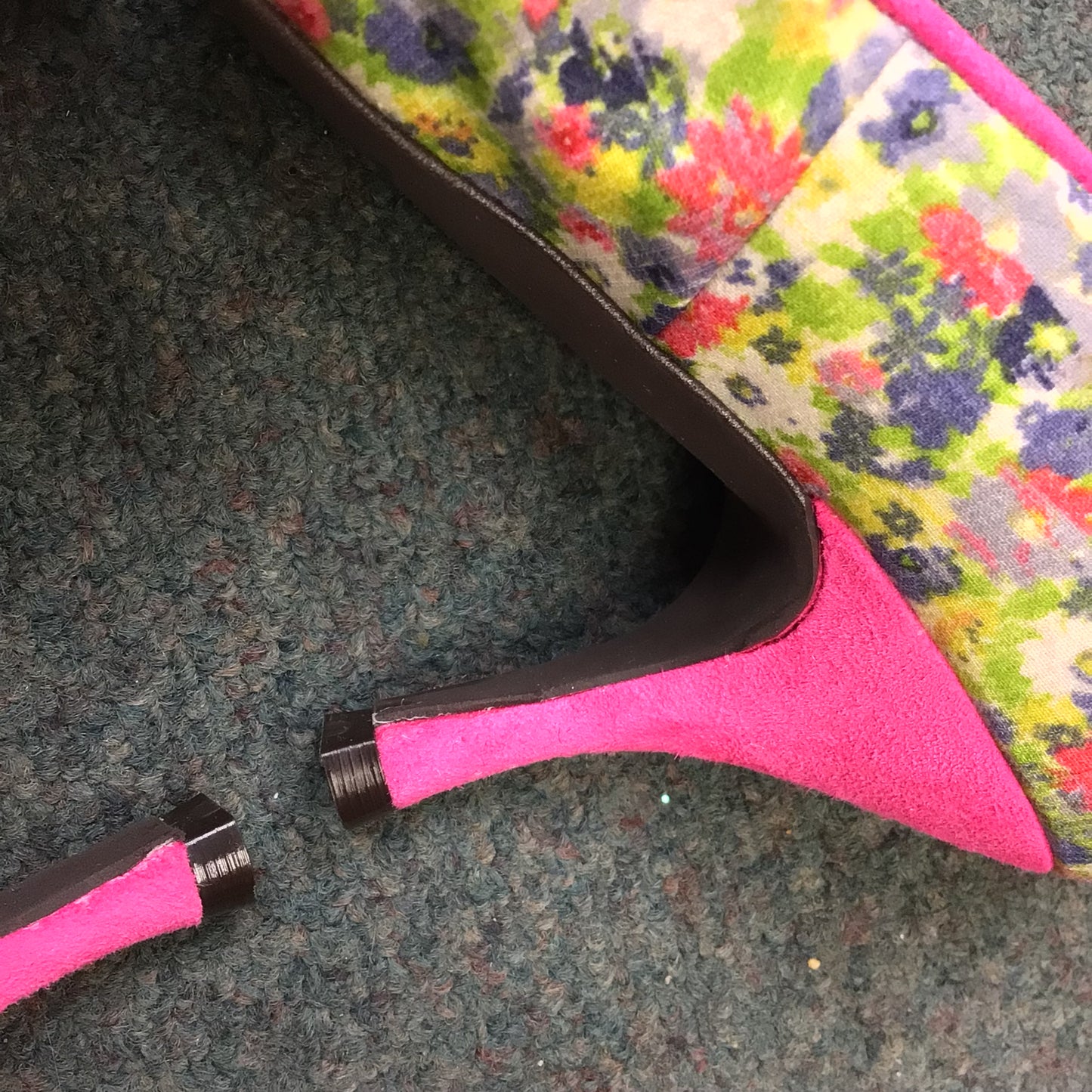 BNIB Helen Bateman Pink Floral Heels Size 35