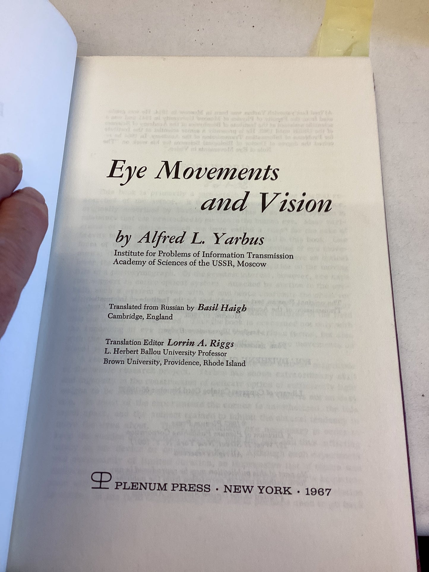 Eye Movements and Vision Alfred L Yarbus