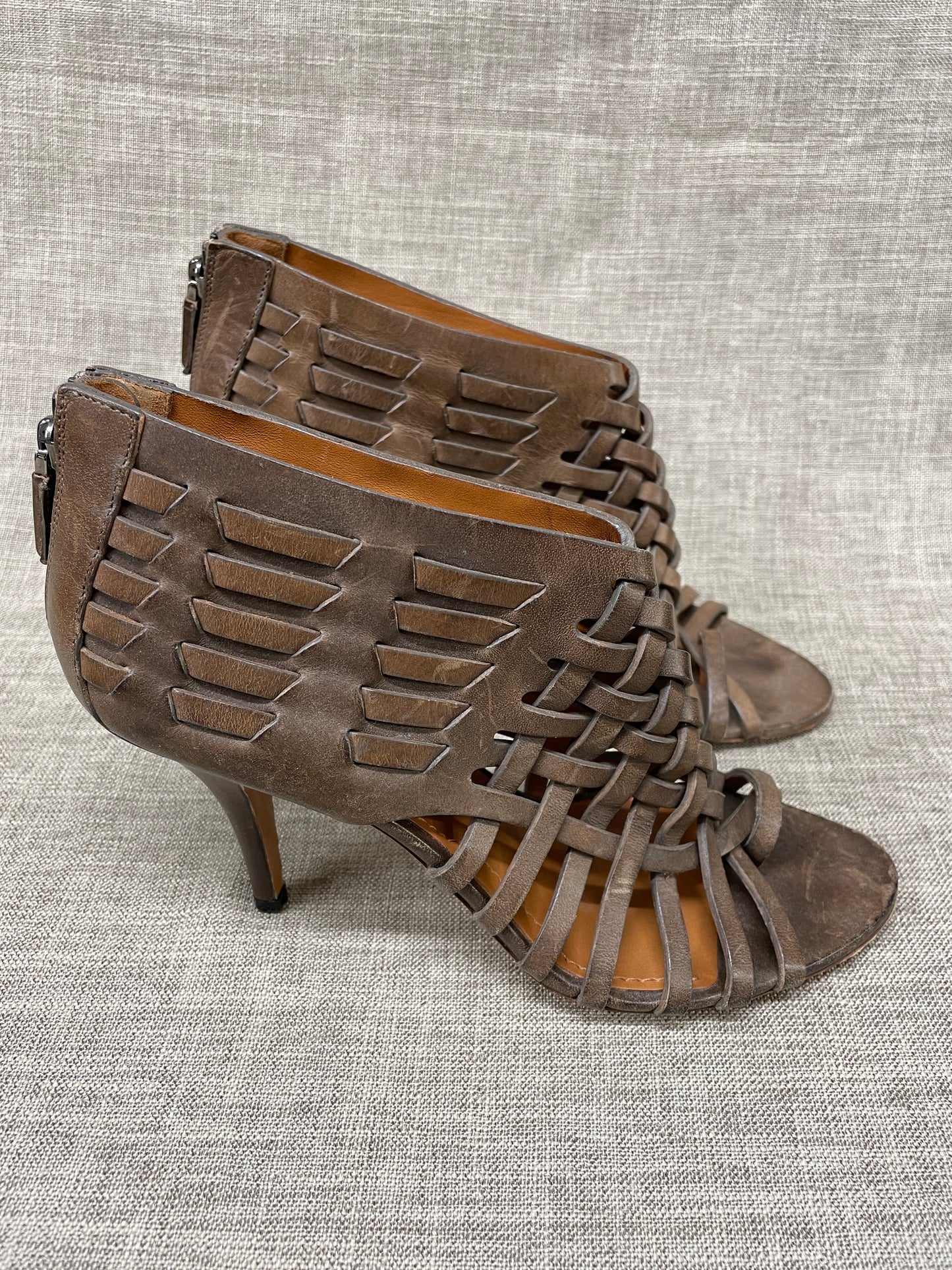 Givenchy Taupe Brown Leather Strappy Heeled Shoes Sandals Size 38 UK 5