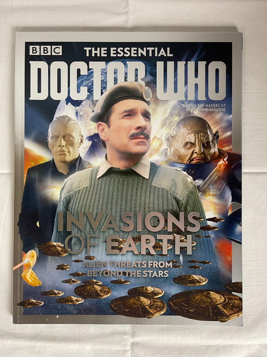 Dr Who The Essential Magazine Issue 9 Invasions Of Earth