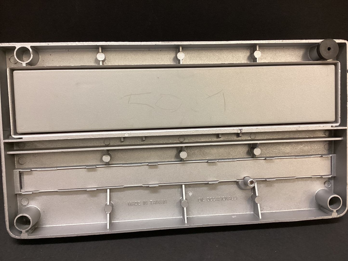 GBC Heavy Duty 3-hole Puncher