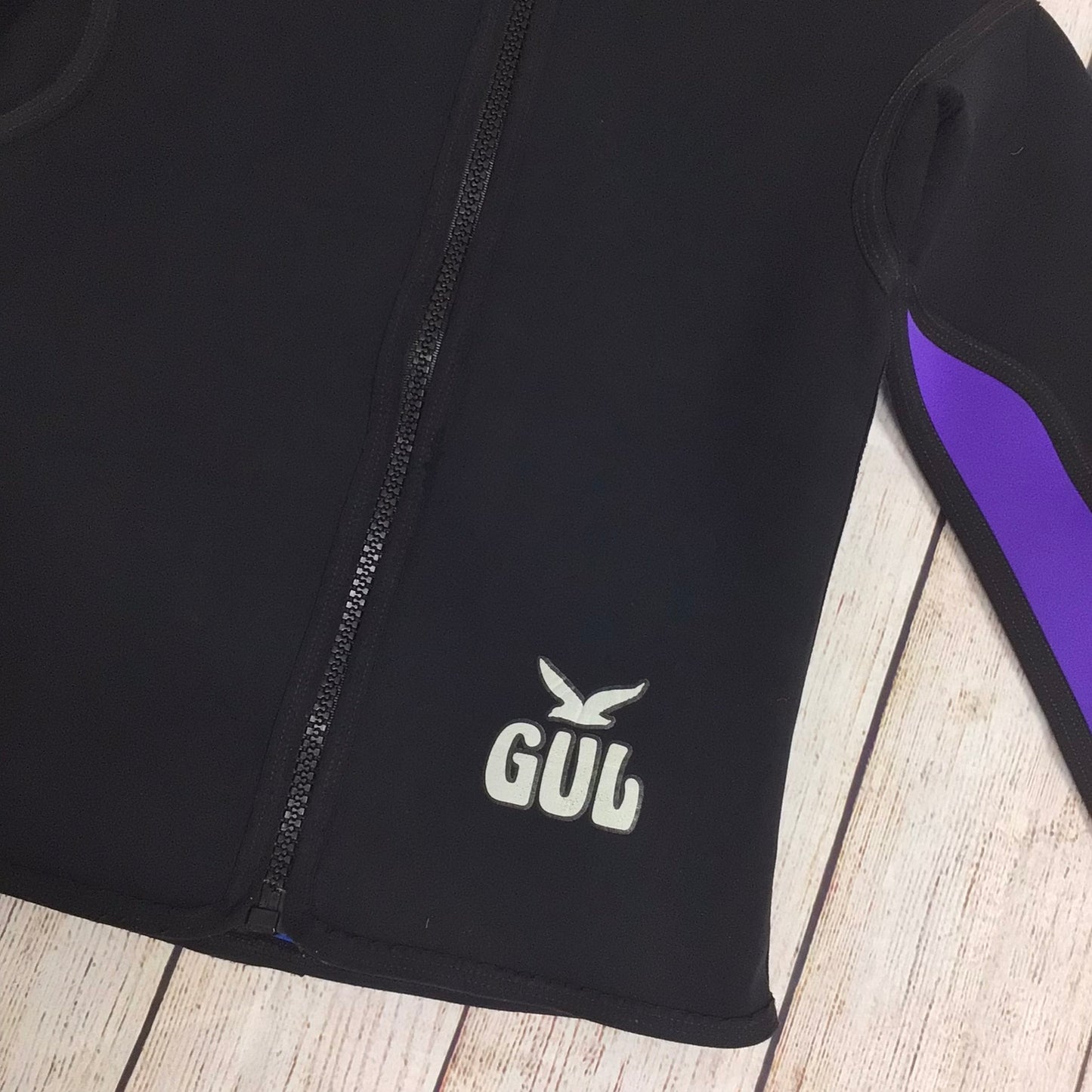 Gul Wetsuits Neoprene Purple & Black Zip Jacket Size M