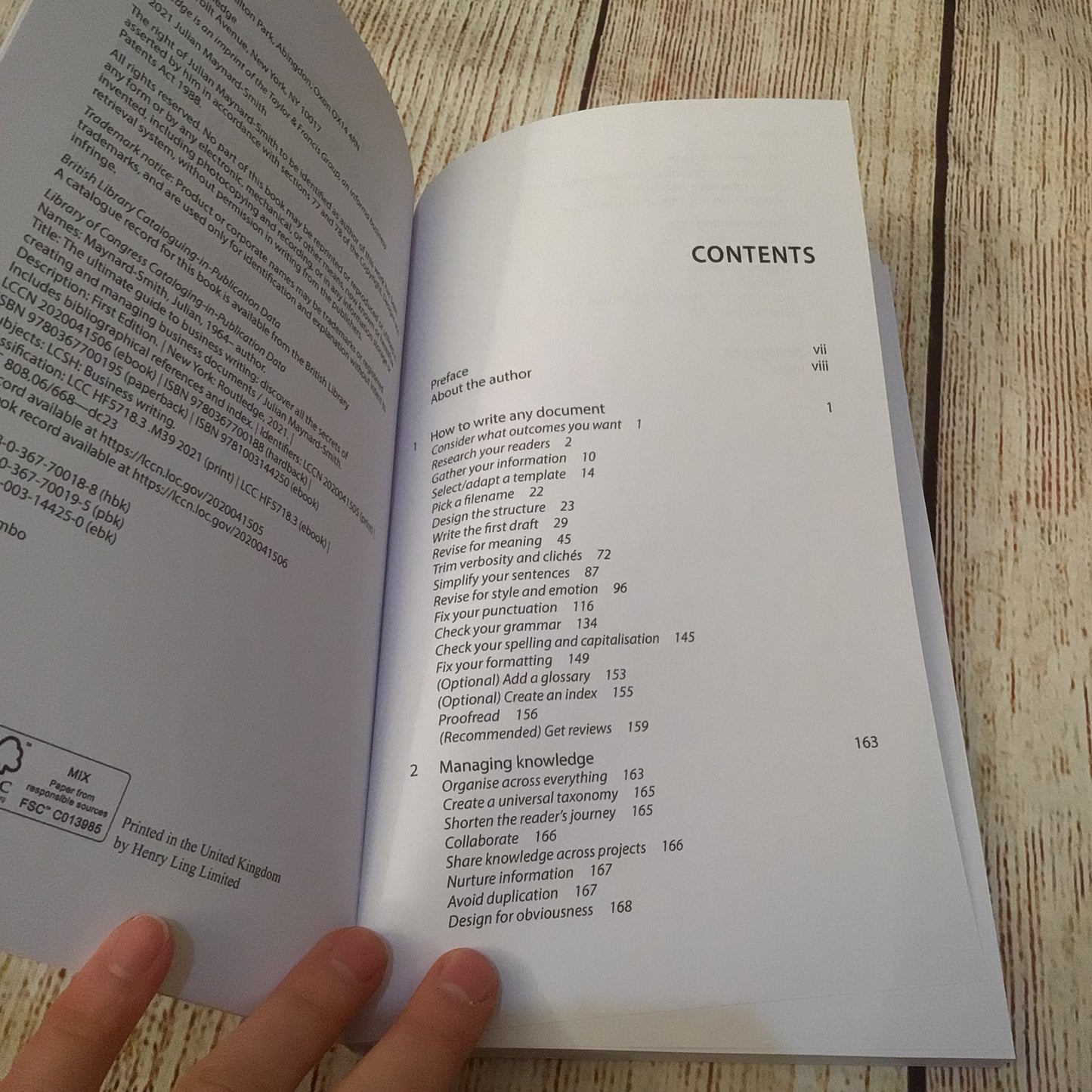 Ultimate Guide to Business Writing by Julian Maynard-Smith (2021) 9780367700195