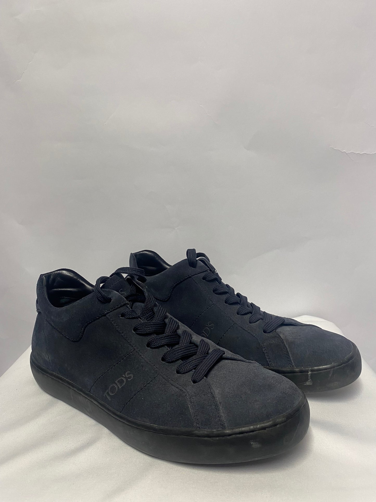 Tod's Navy Suede Low Lace Up Trainers 8