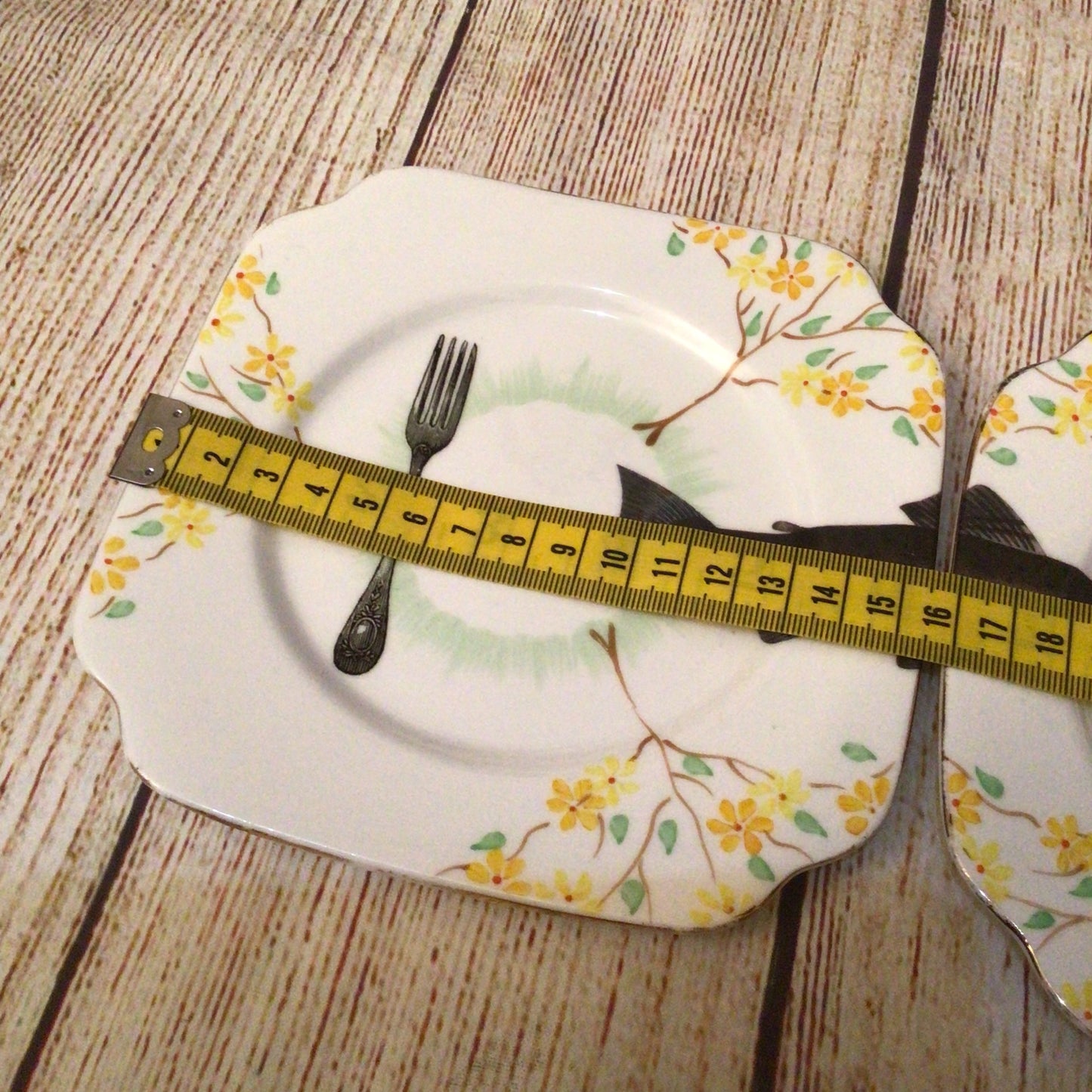 Bell China England Fish Knife Fork Tuck In Design, Alijoe Designs (2x plates)