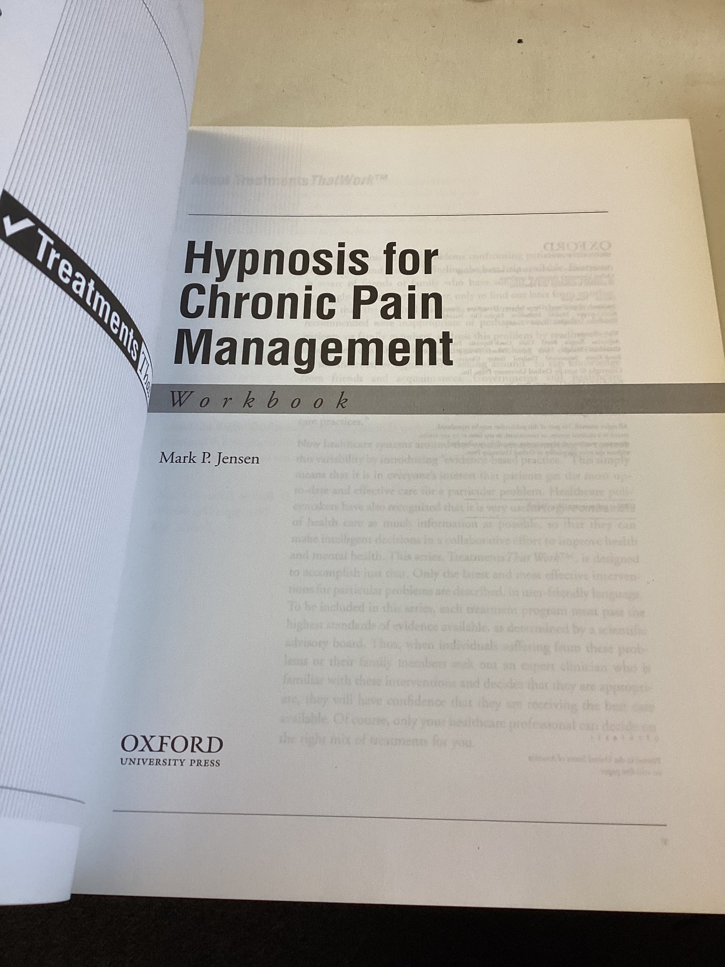 Treatments That Work Hypnosis For Chronic Pain Management Workbook Mark P Jensen