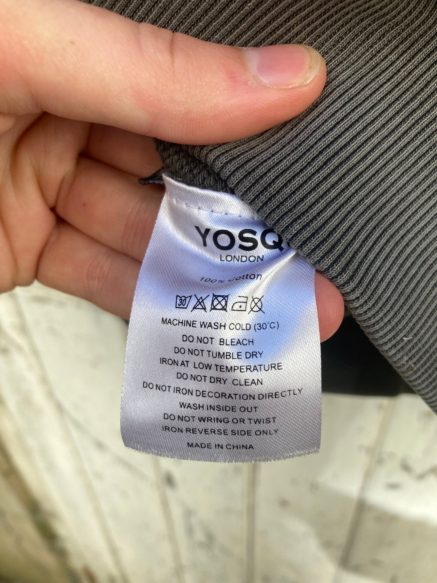 Yosqi London Grey Hoodie Size Large