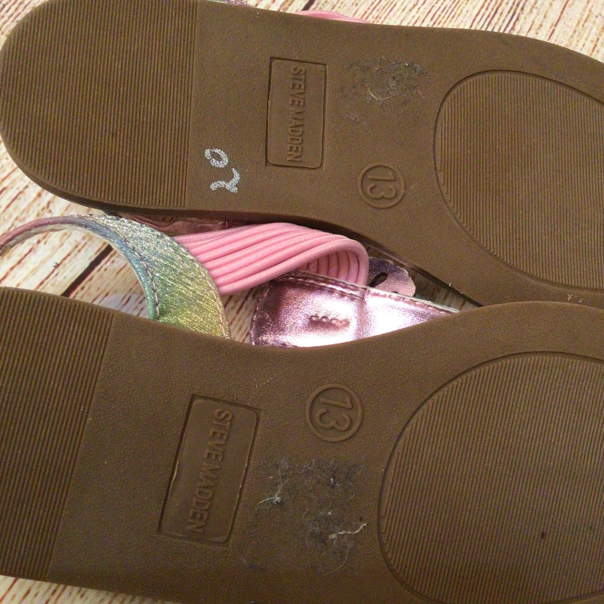 Steve Madden Multicoloured Pink Butterfly Glitter T Strap Sandals Size 12 UK