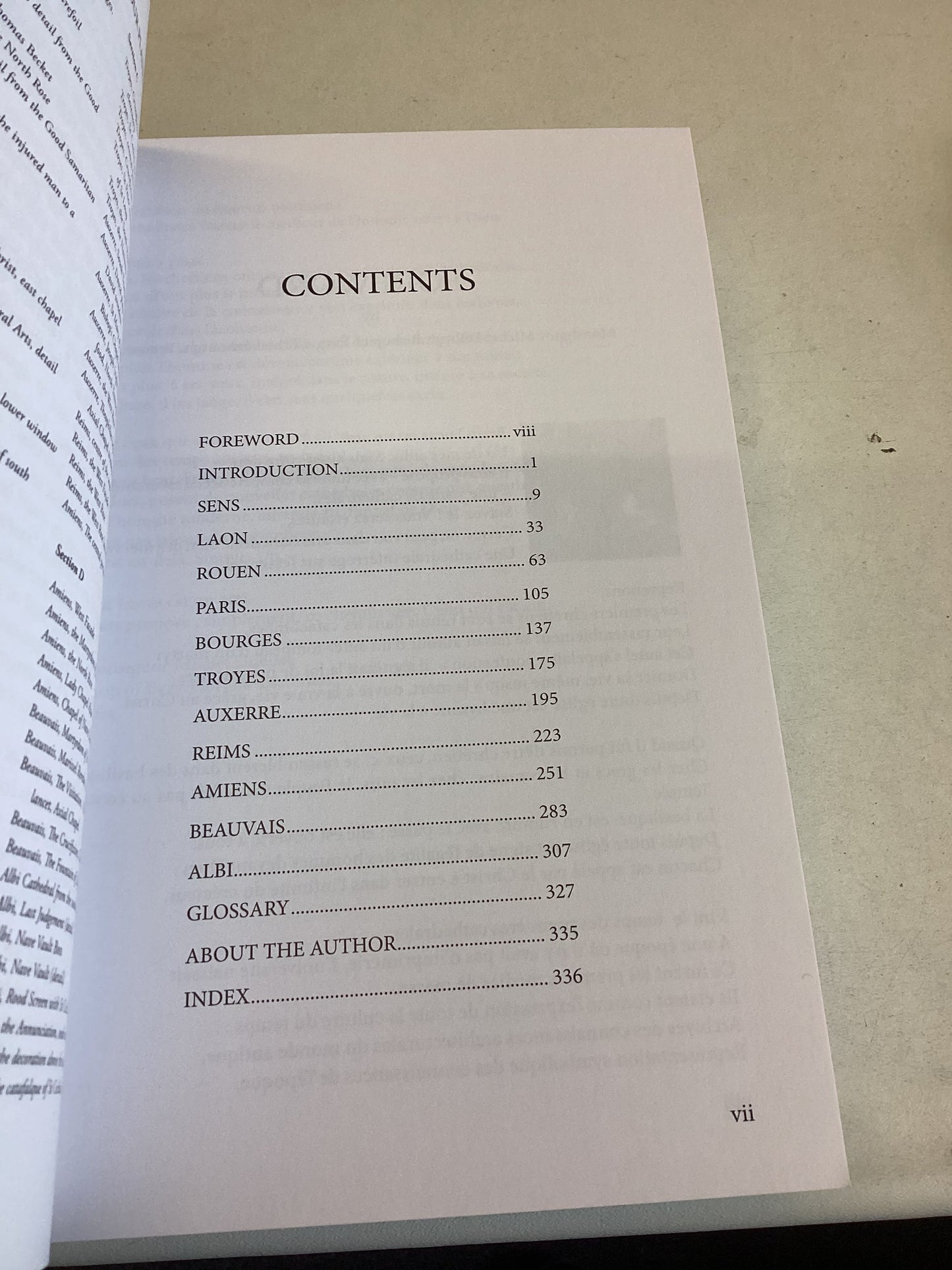 A Glimpse Of Glory in The Gothic Cathedrals of France Volume 1 & 2 Brian Lucas