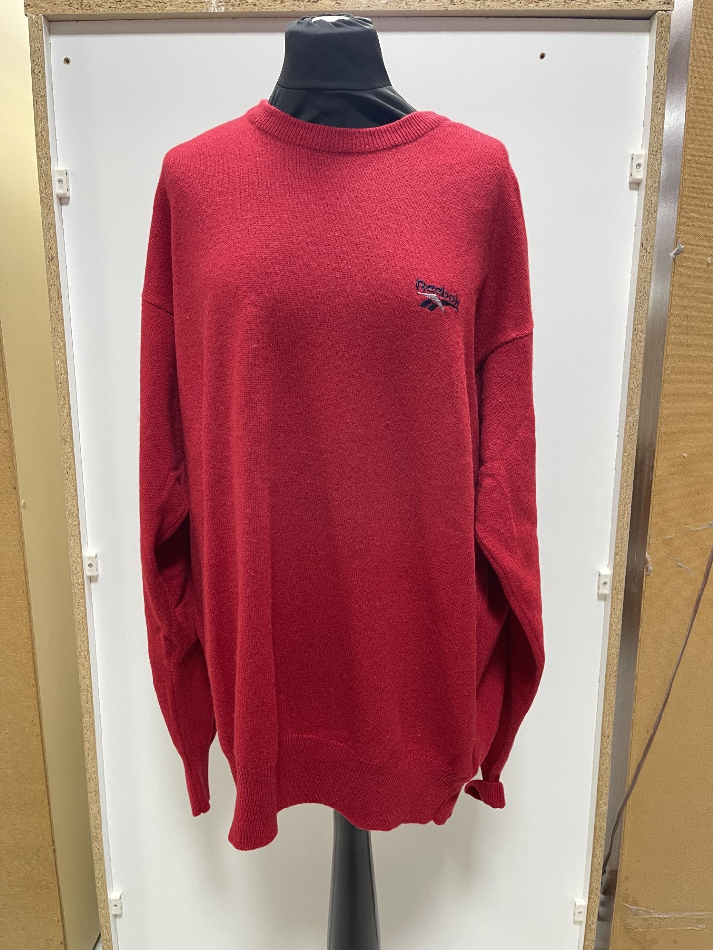 Red vintage reebok jumper Clearance
