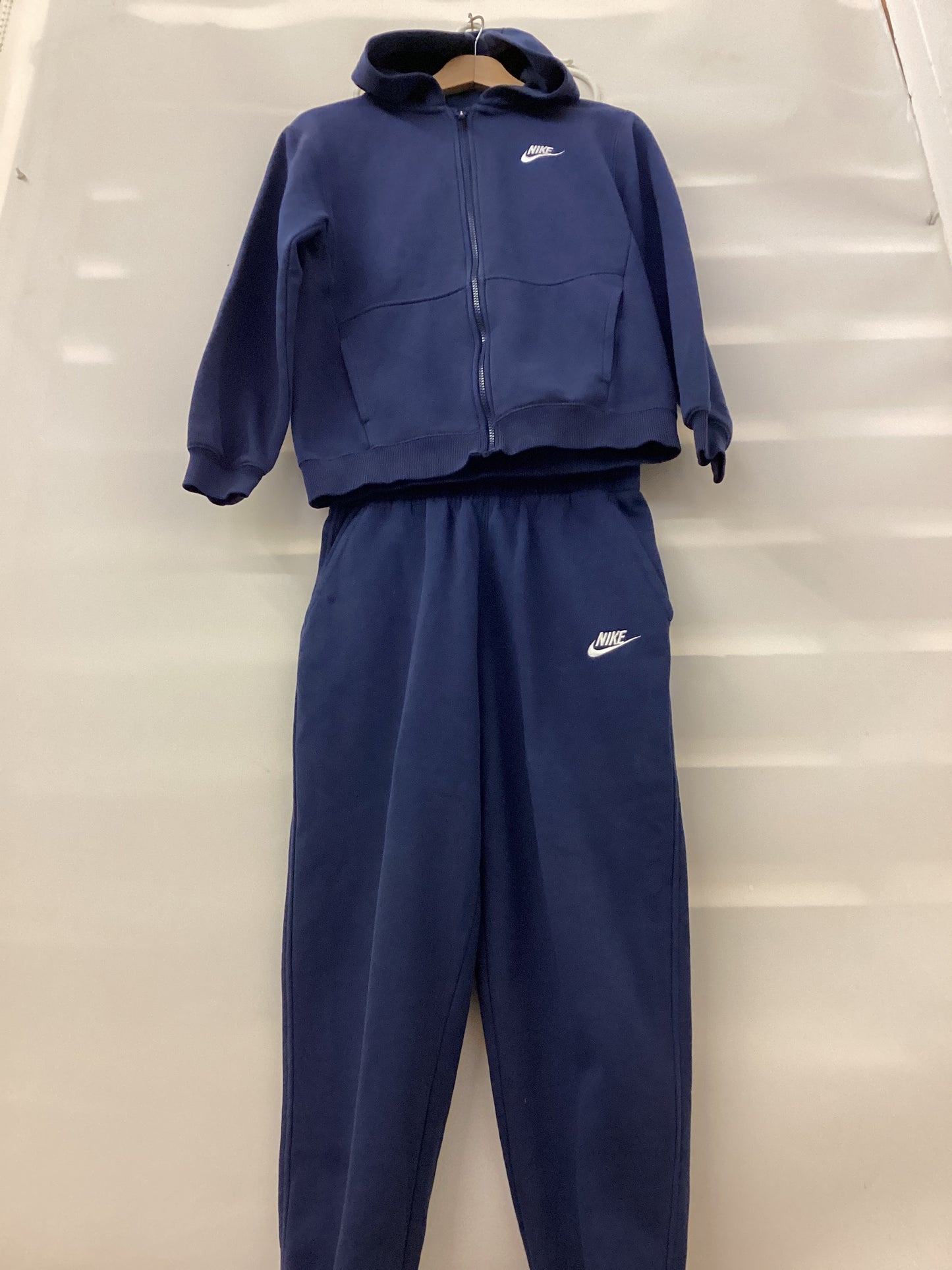 Nike Boys Tracksuit Size L - 147-158cm