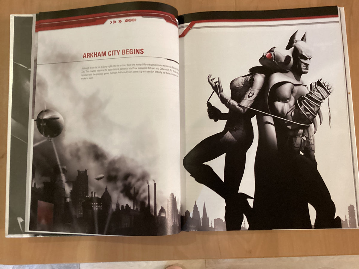 Batman Arkham City Collectors Edition Strategy Guide book