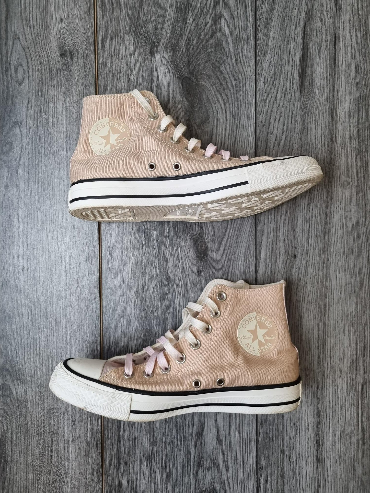Sandalen stopverf specificatie Converse High Tops Two Tone Pink/Beige Size 7 – Shop for Shelter