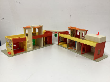 Fisher Price Vintage Play Family Village