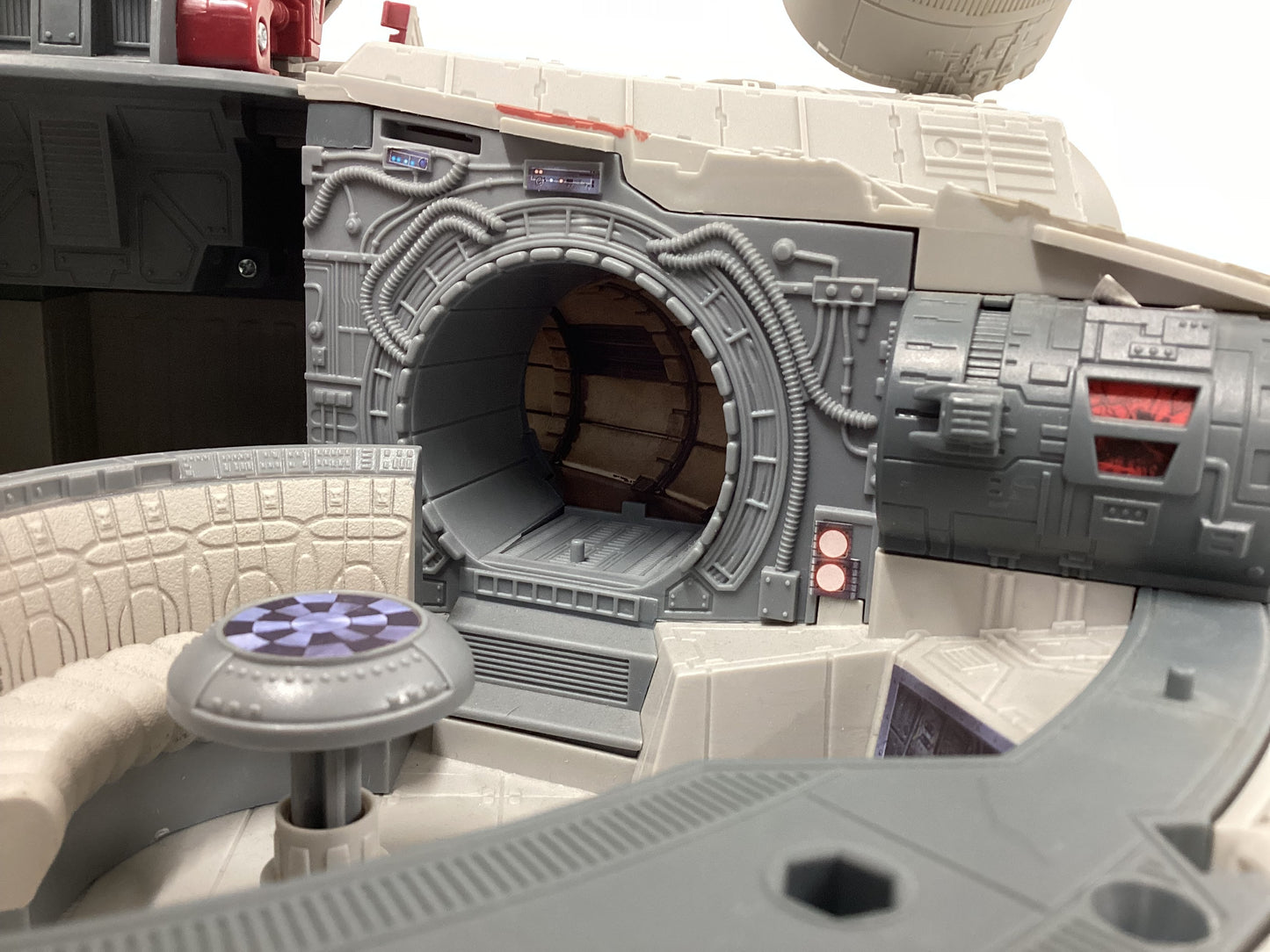 Hasbro Millenium Falcon