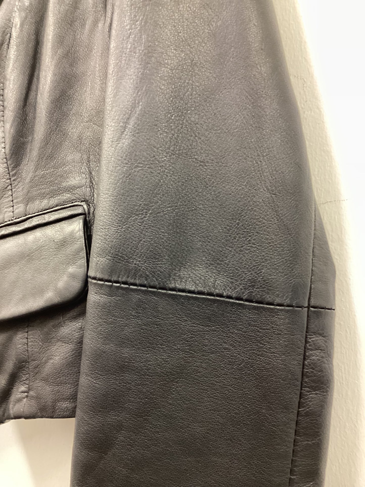 Y2K Topshop Size 8 Cropped Black Leather Jacket