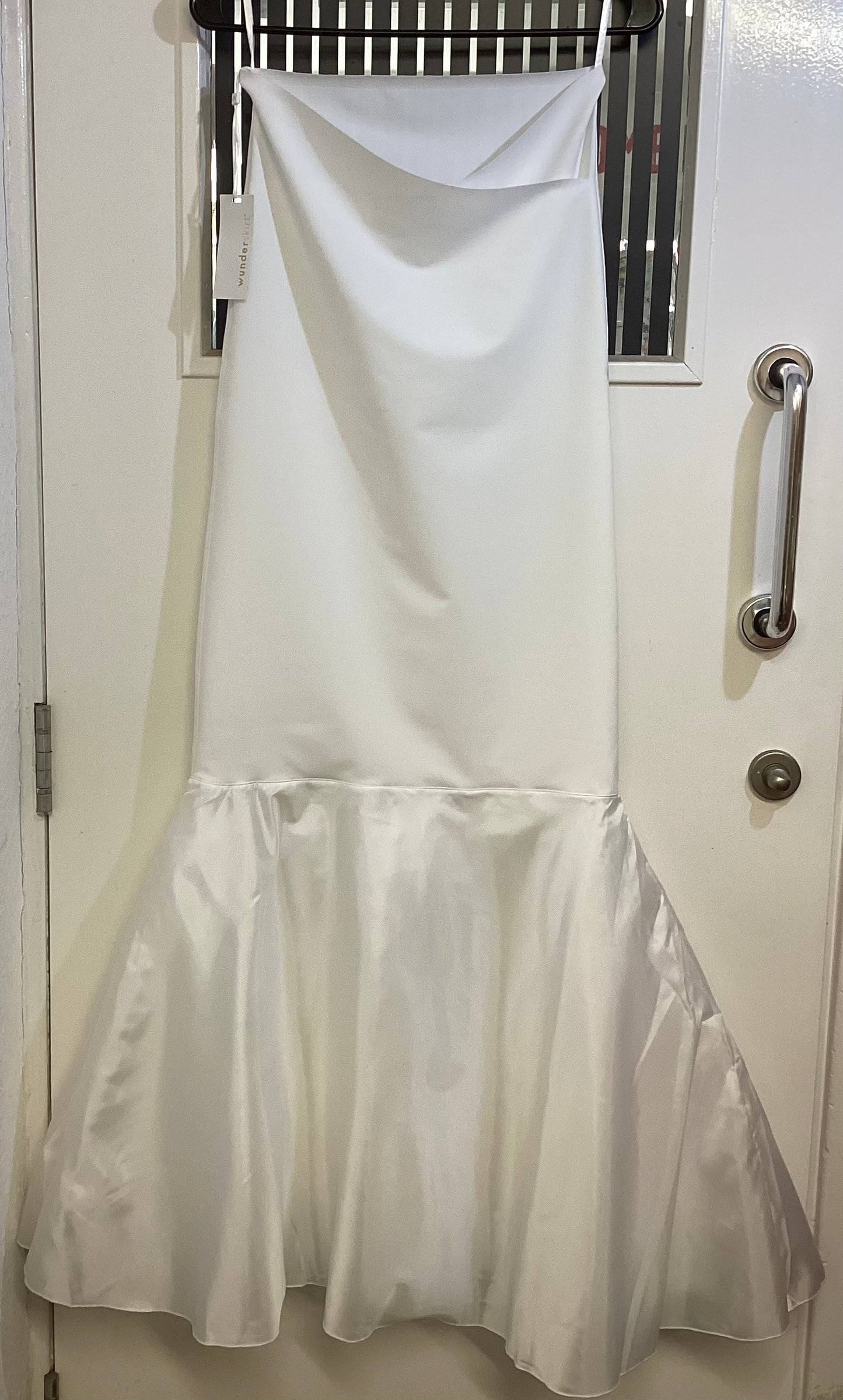 Wunderskirt, Ivory, Bridal Under Skirt, Small BNWT