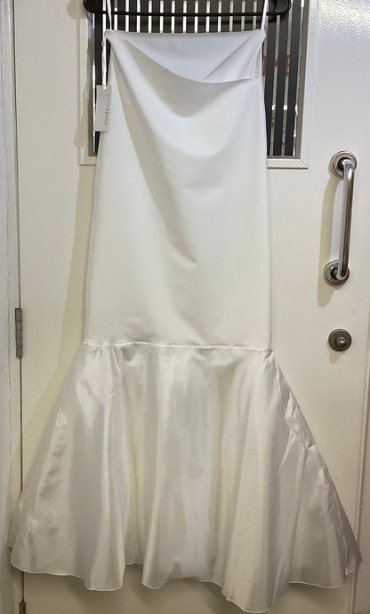 Wunderskirt, Ivory, Bridal Under Skirt, Small BNWT