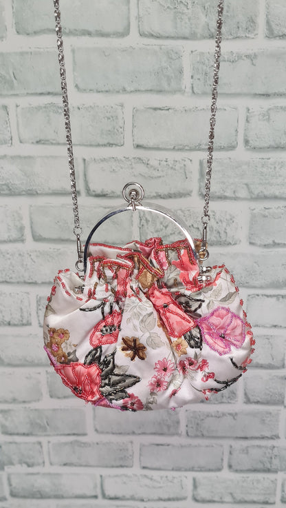 Vendula London Floral Embroidered Bag