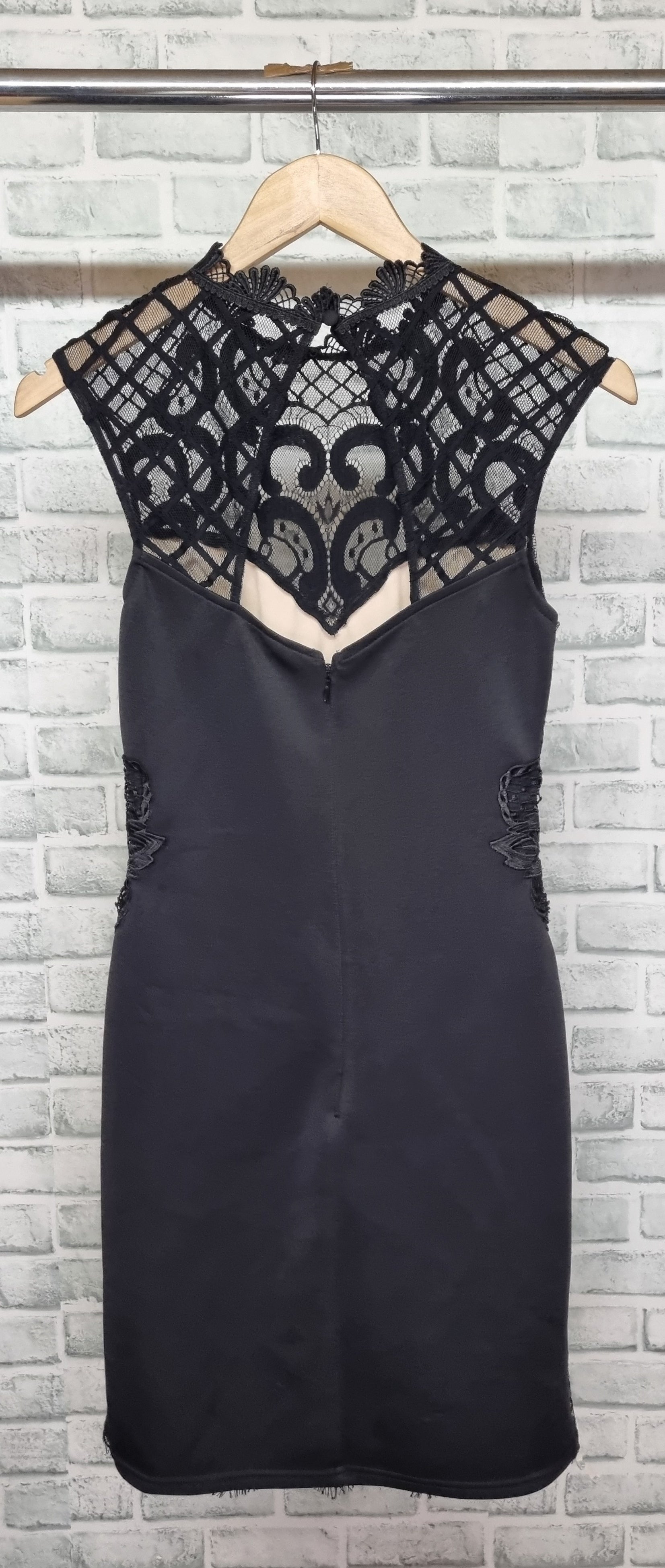 Lipsy London Black Nude Illusion Grid Lace Bodycon Dress Size 10 BNWT Shop for Shelter