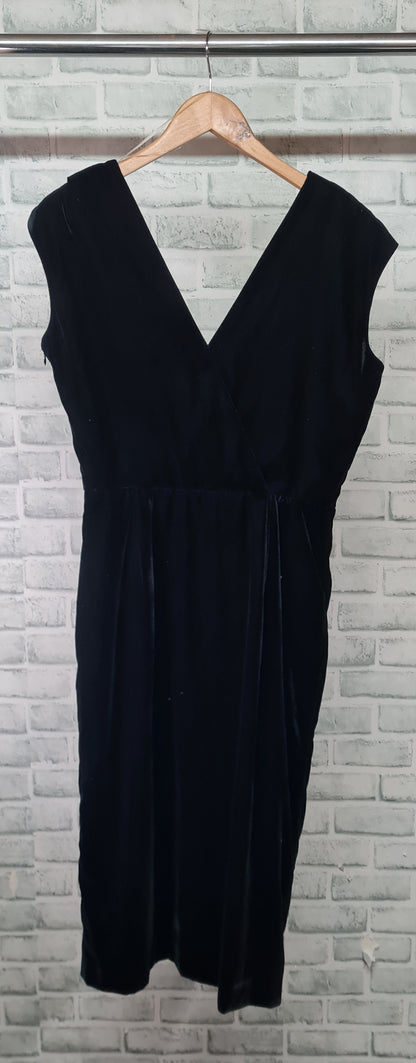 Sisley Black Velvet V-Neck Midi Dress Size Medium