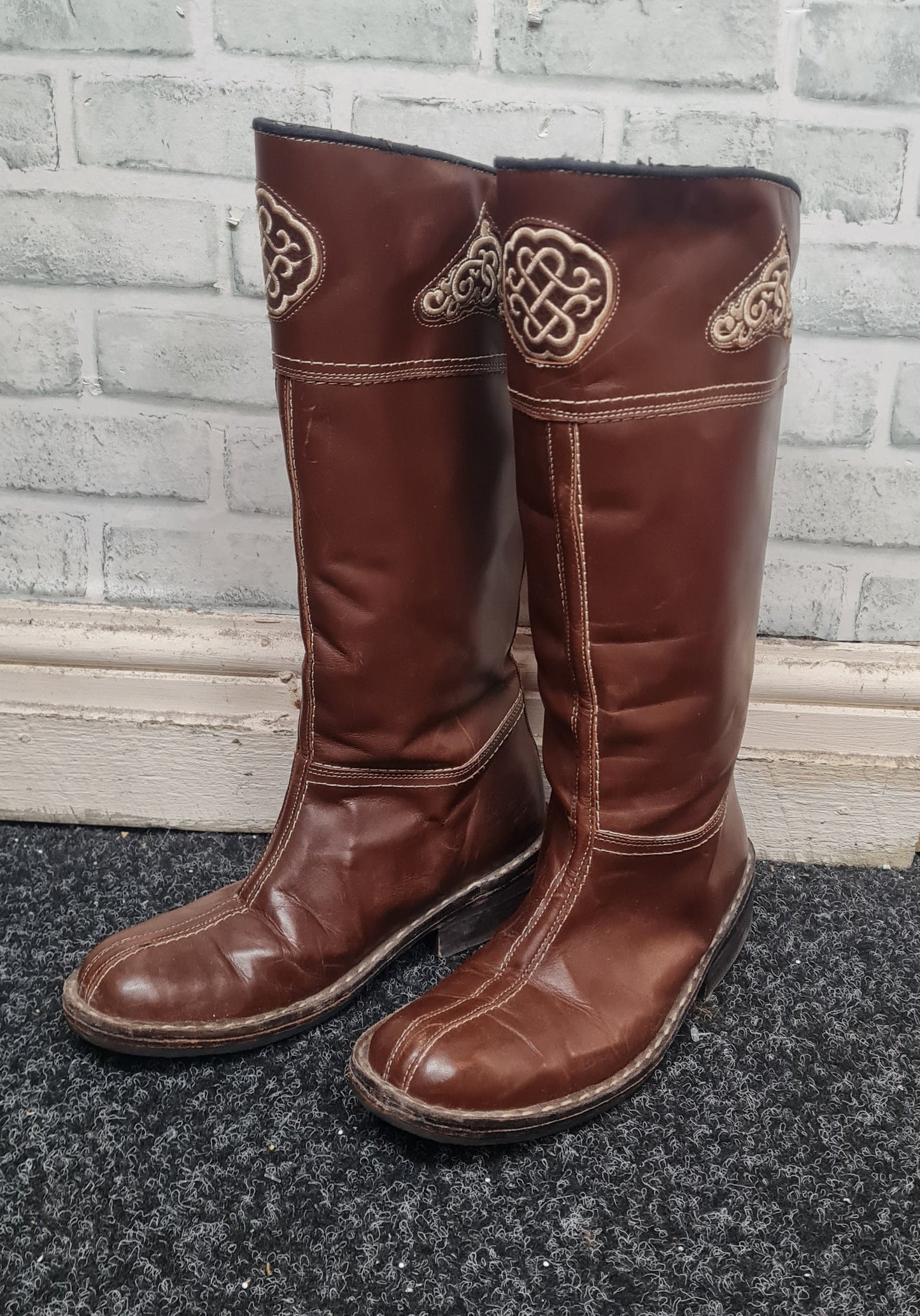 Mongolian Hand Made Tall Brown Boots Size 10