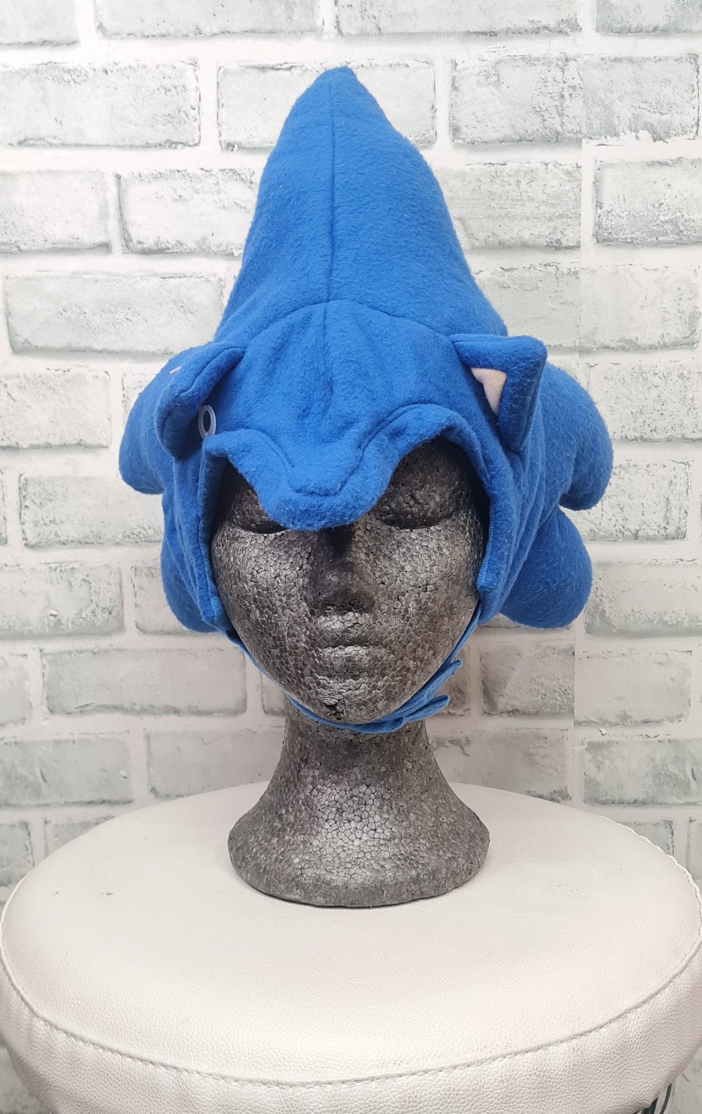 Sonic The Hedgehog Fleece Adult Cap Cosplay Dress Up Costume BNWT