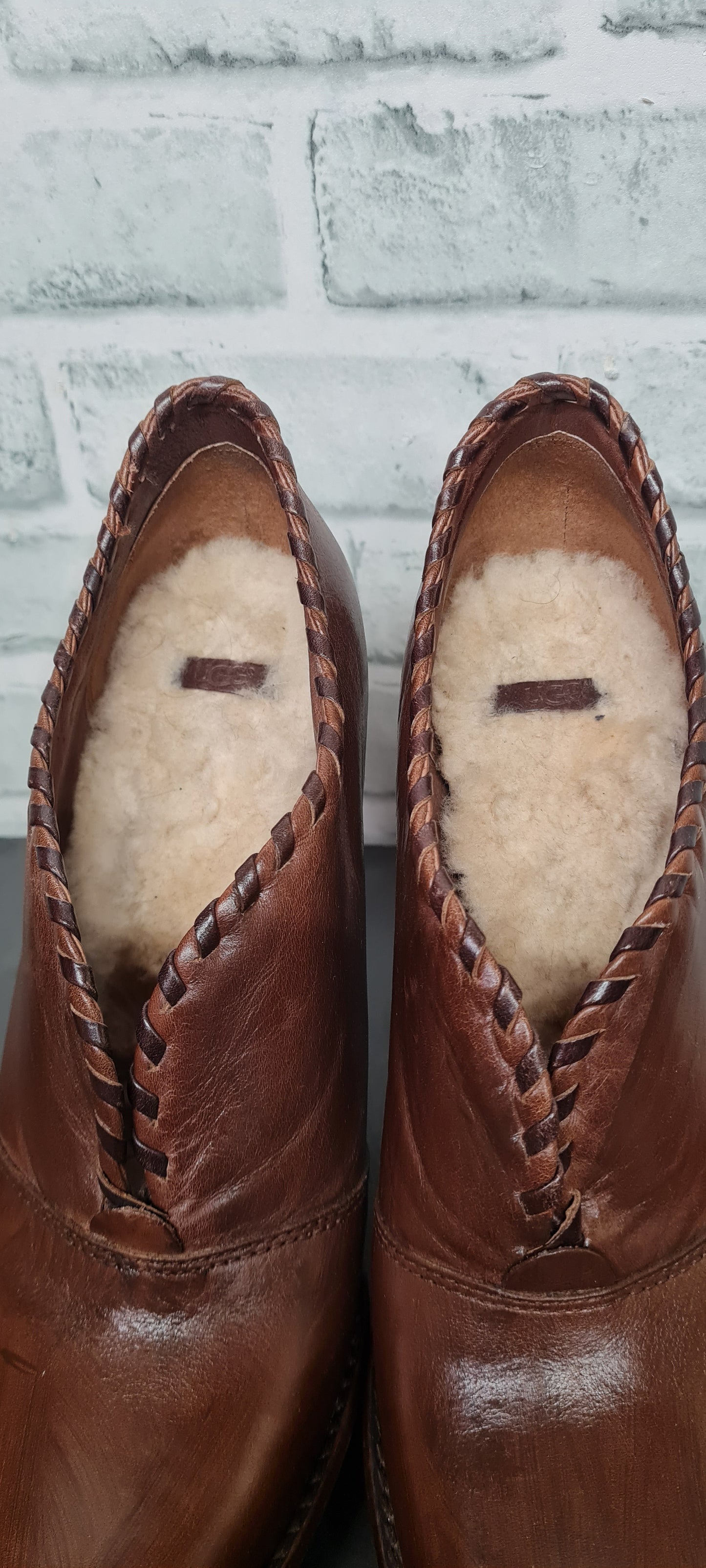 UGG Australia Jamison Brown Platform Heels with Fur Insole Size 7.5