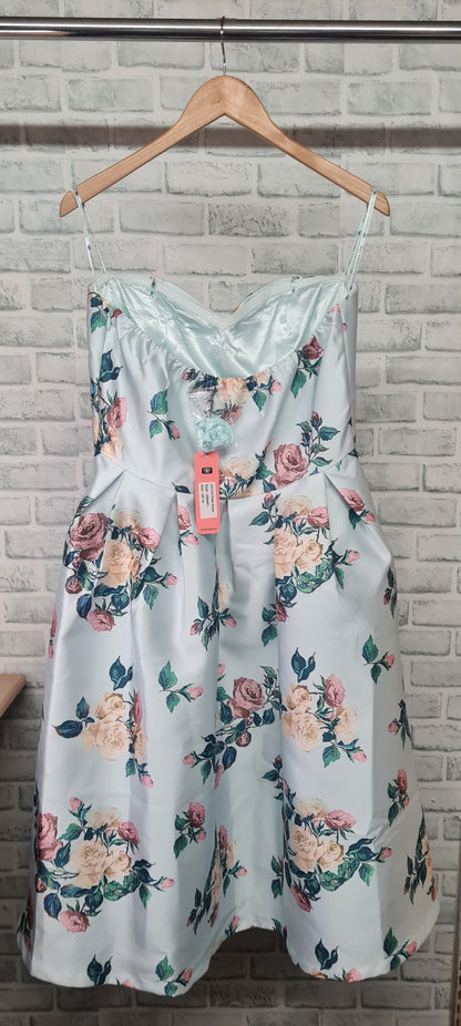 Chi Chi London Petal Dress Size 16 BNWT