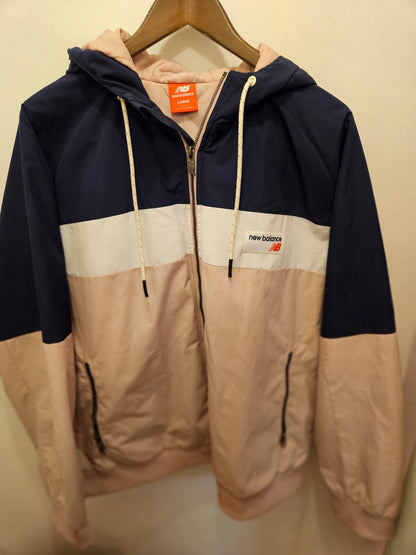 New Balance Brand Puffer Jacket in Pink/Navy - Size L