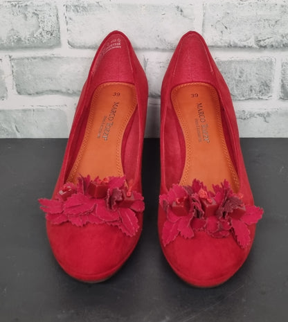 Vintage Marco Tozzi Red Wedges Size 6