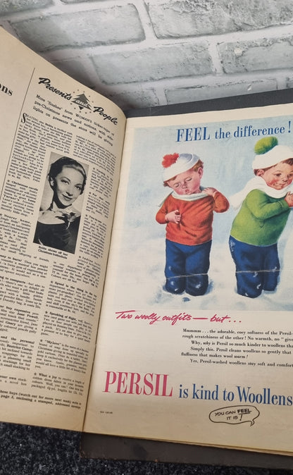 'Woman' Magazine Queen Elizabeth Issue November 22 1952