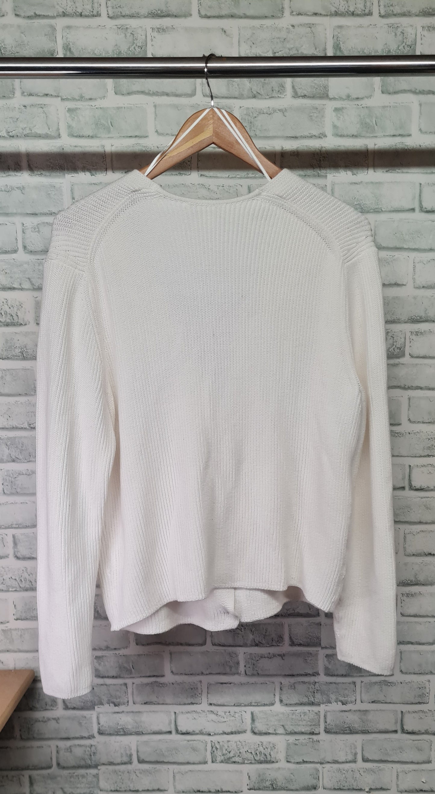 The White Company White Label White Knit V-Neck Cardigan Size Large