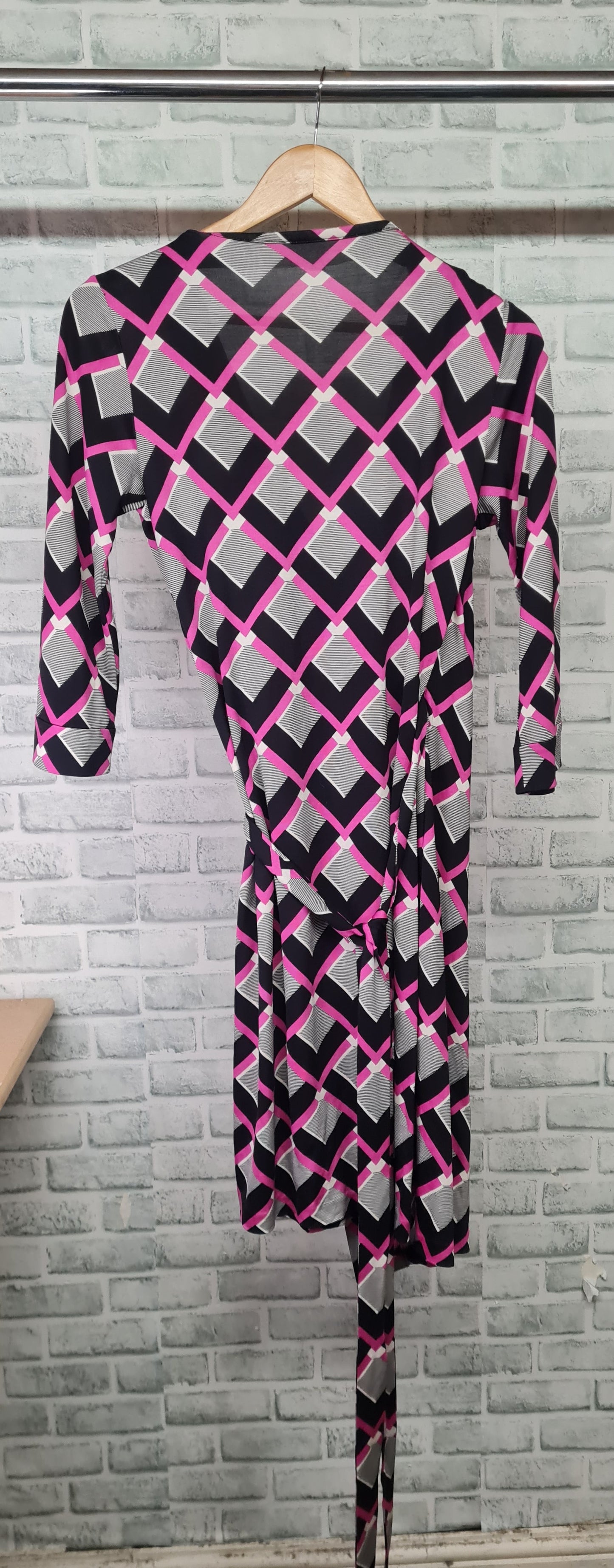 Diane von Furstenberg Geometric Print Midi Wrap Dress Size 8