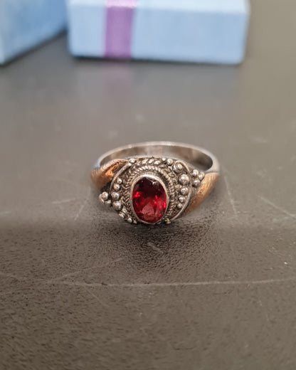 Vintage Silver Garnet Ring