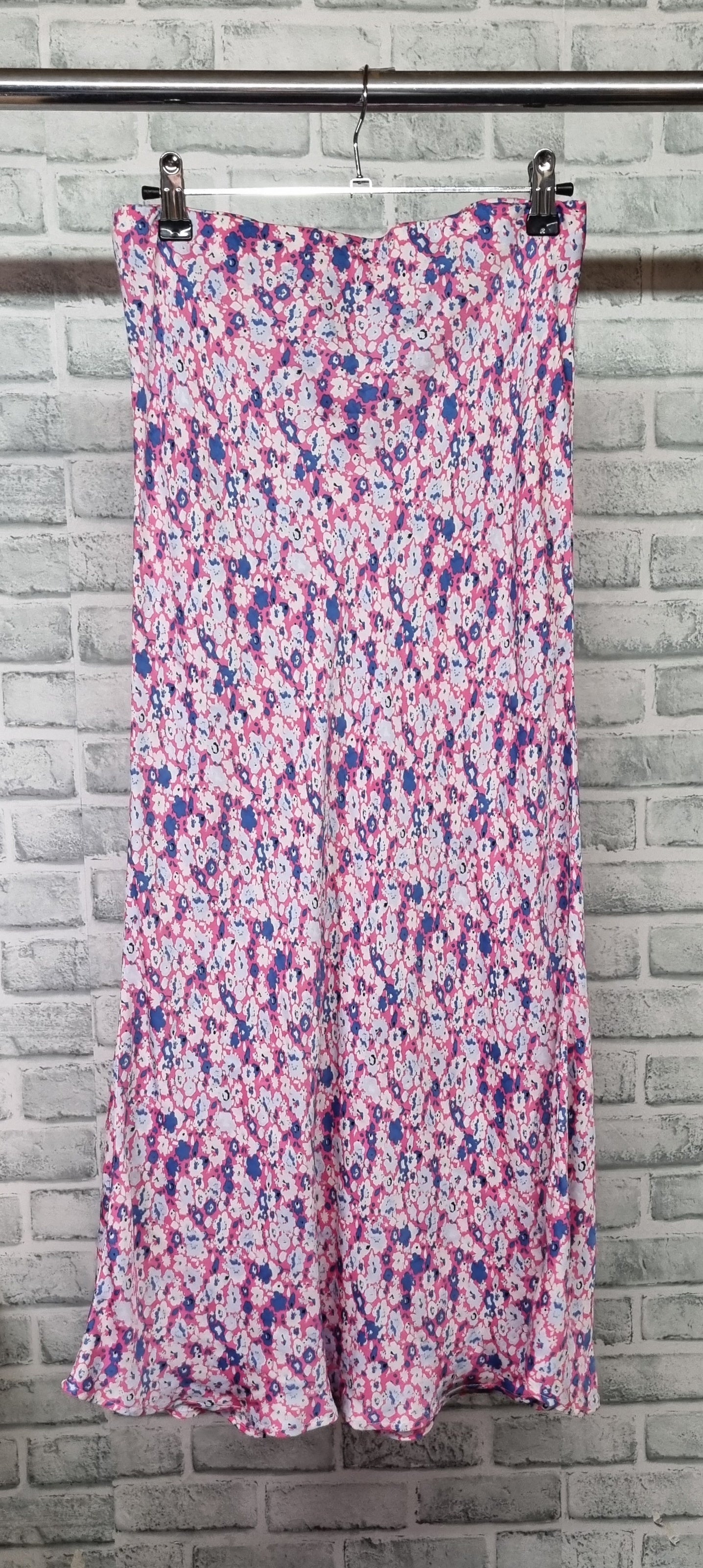 Levete Room Floral Print Pink Midi Skirt Size Small
