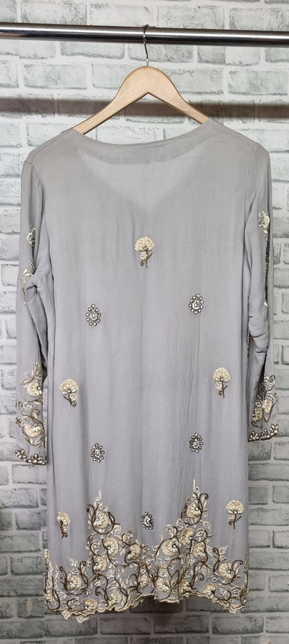 SAIQA MAJEED Grey Embroidered Dress Size Large