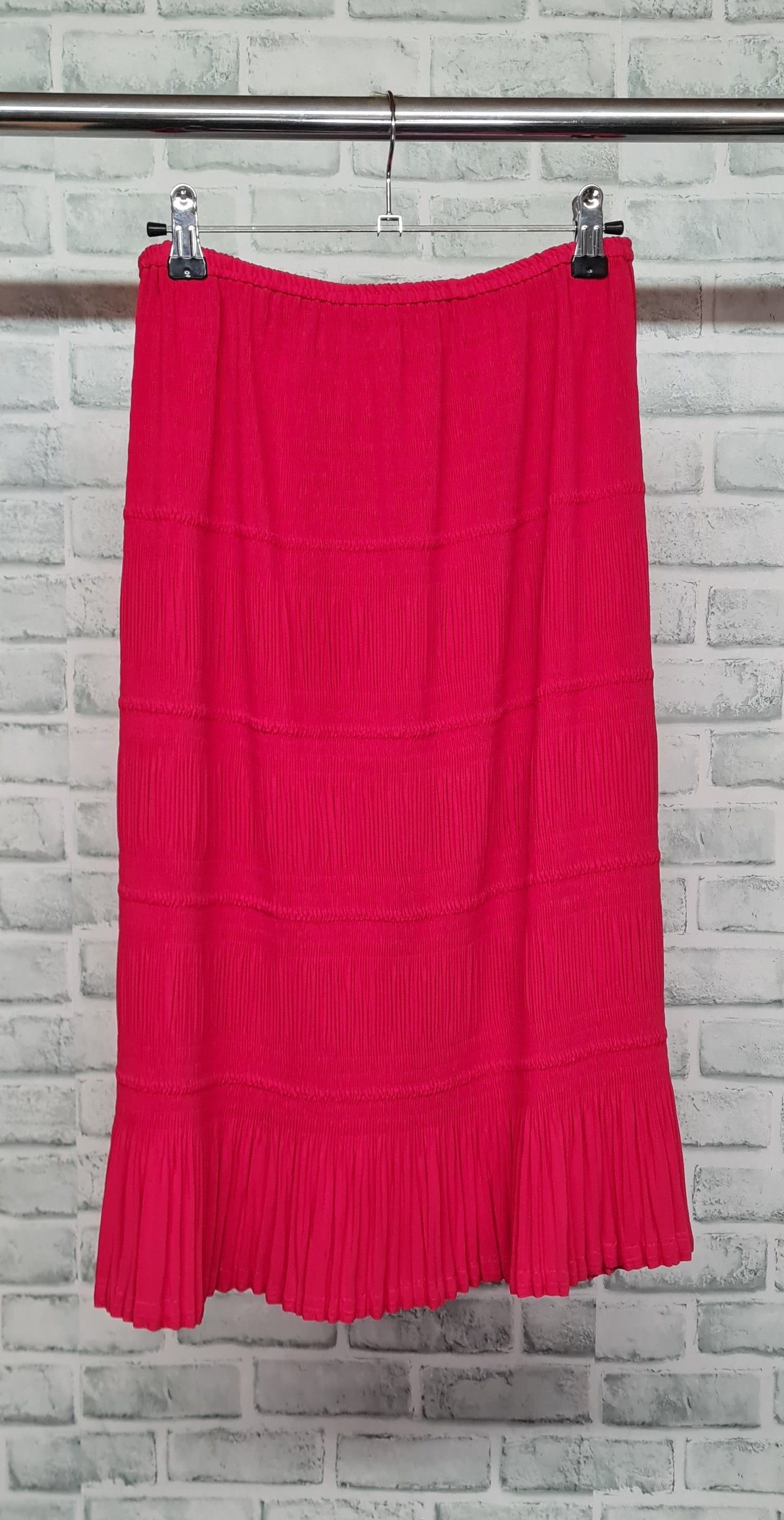 Patsy Seddon for Phase Eight Graduated Pleat Pink Midi Skirt