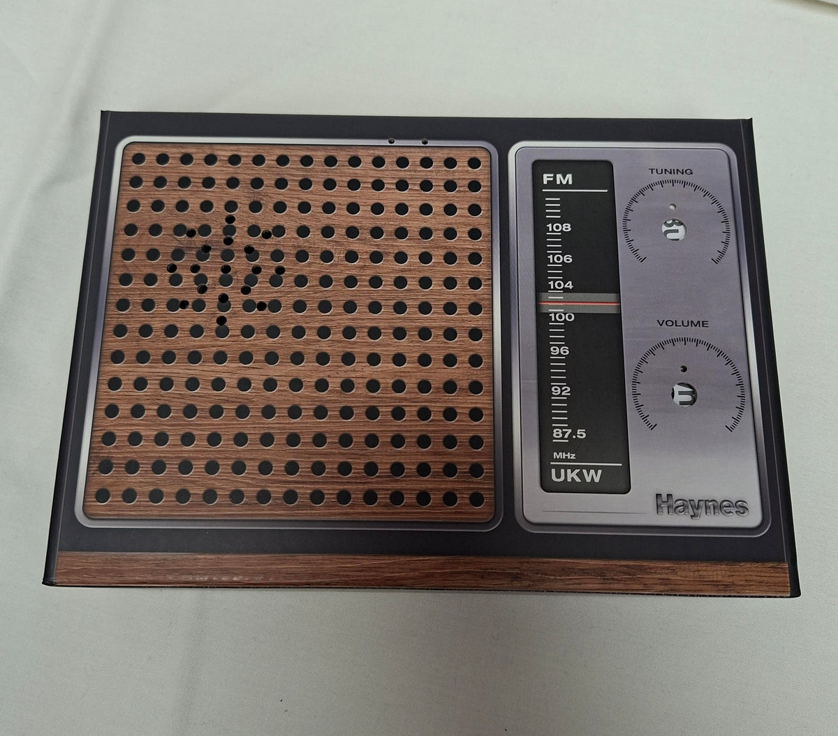 Haynes Retro Radio Build Your Own Working Radio FM Kit