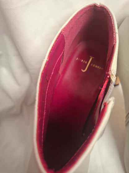 Classic pointed toe Jasper Conran Cream Ankle Boot Size 6