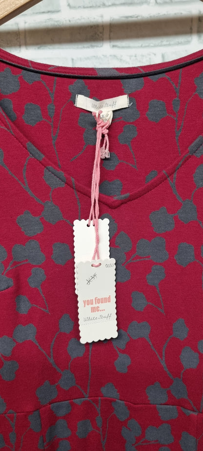 White Stuff Red and Grey Floral Print Quince Jersey V-Neck Midi A-Line Dress with 3/4 Sleeves Size 8 BNWT