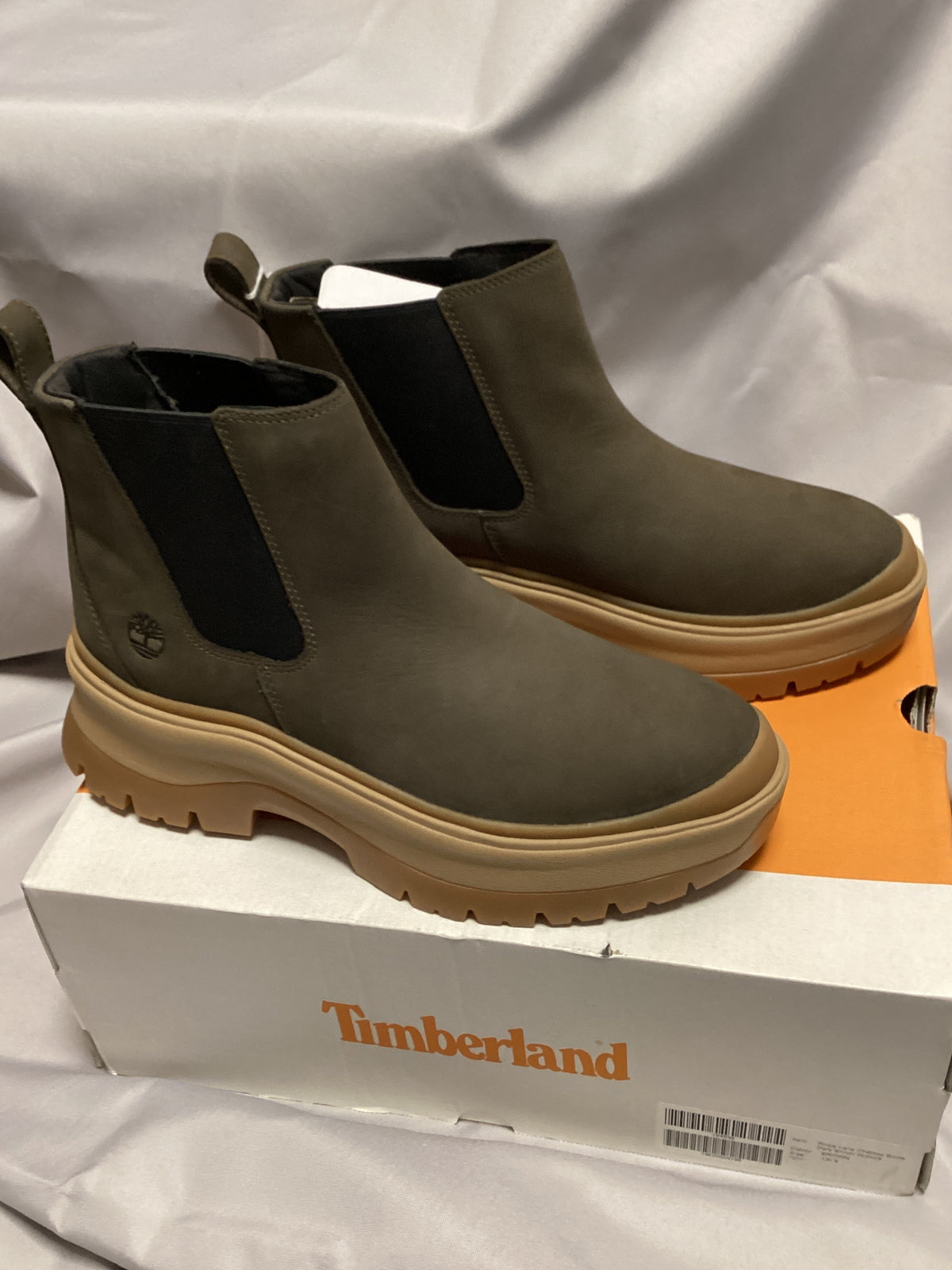 Timberland Roxie Lane Mid Chelsea Boot UK 8 -Brand New