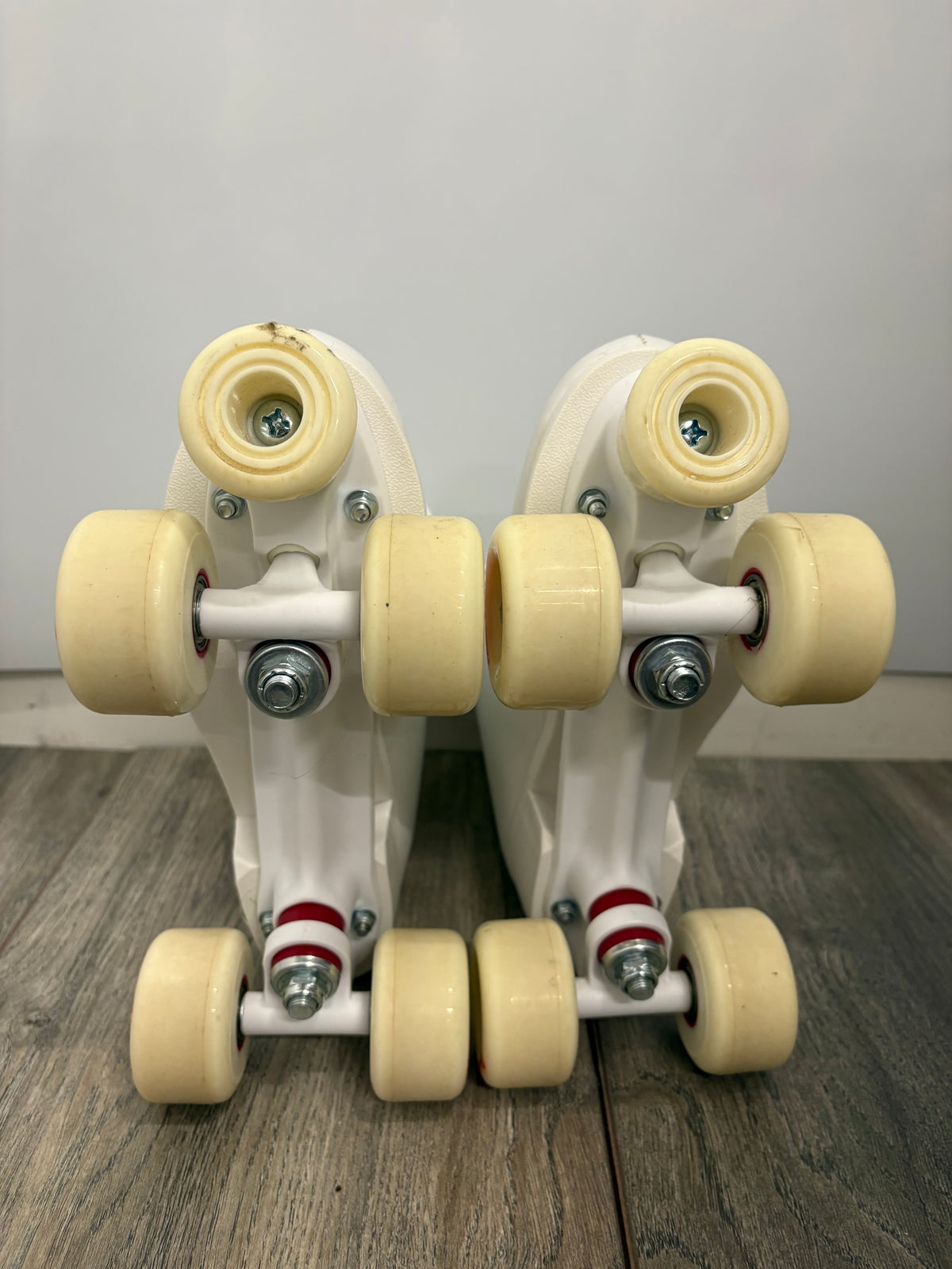 Rookie Rosa White Quad Roller Skates Size 5