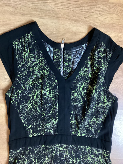 Warehouse 100% Viscose Green and Black Dress Size 14