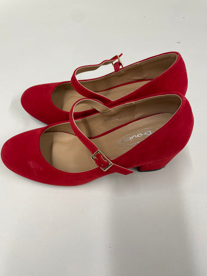 No Doubt Red Toe Across Foot Strap Chunky Heel Shoes Size 3